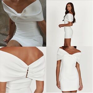 Meshki Gwyneth Off Shoulder Bow Mini Dress - White - Size Large